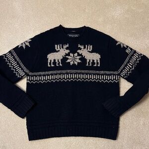 Abercrombie & Fitch Navy 100% wool Sweater with Moose and snowflake Pattern XL